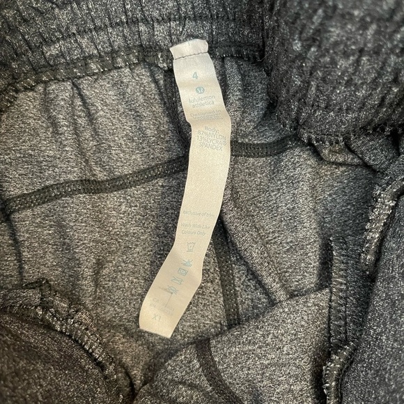 Lululemon Ready to Rulu Joggers Size 4 - Picture 4 of 6